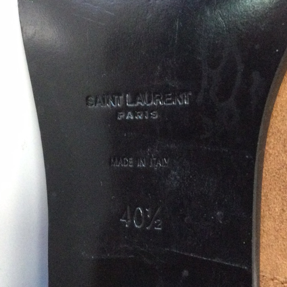 Saint Laurent Tan Suede Boots with Black Leather Star Accents - Picture 2 of 13